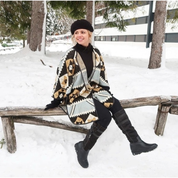 NEW w/o tags- OTBT Women's Brown Boots - Picture 2 of 10